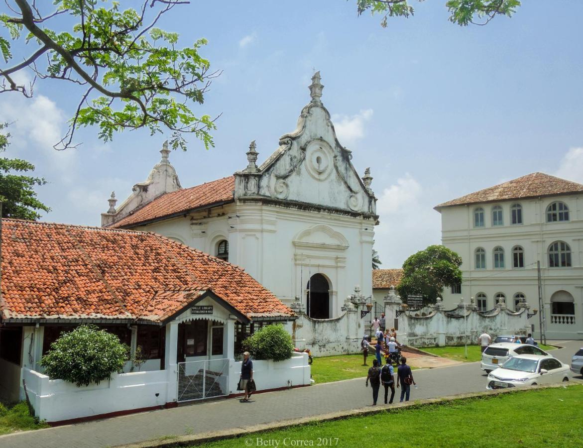 Shirantha Hotel Галле Экстерьер фото